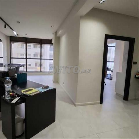 186632-Vente Bureau à Casablanca Racine de 71 m²