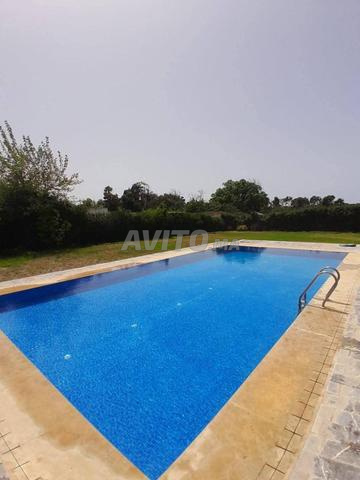 Villa spacieuse de vacances piscine privée