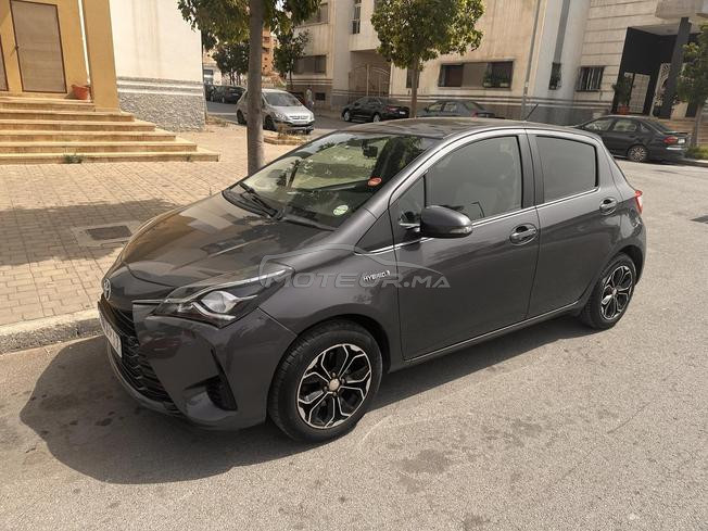 🚗 Toyota Yaris Hybride (Automatique)
