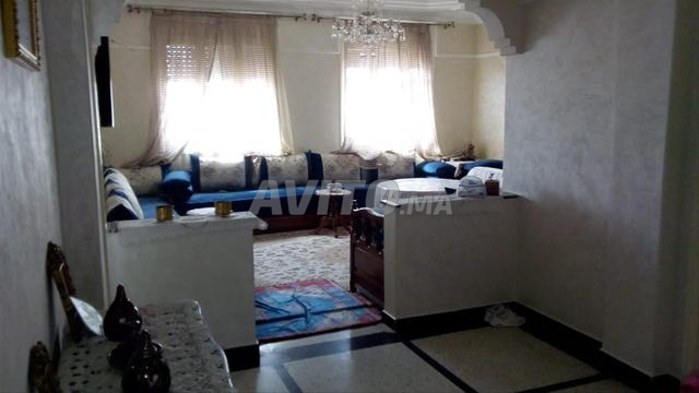 Appartement à vendre sur rue près de toutes commodités - 2