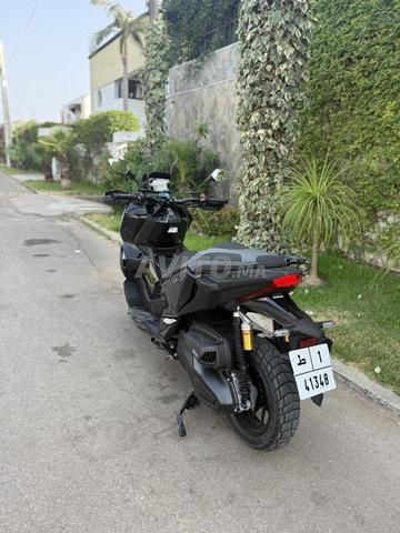 Honda adv 350