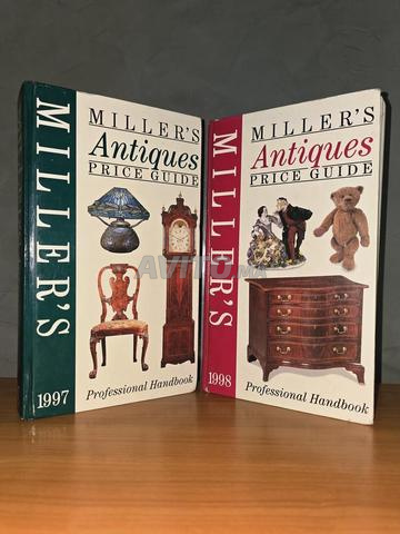 2 guides antiquité, brocante et collection