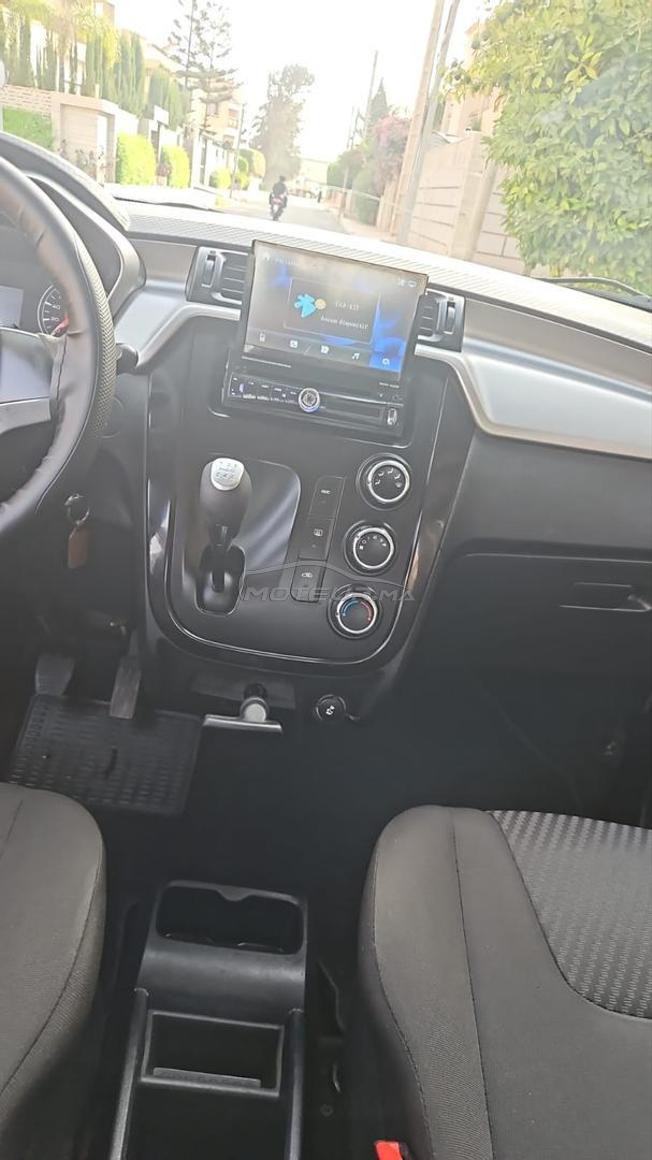 mahindra kuv 100 medile 2023