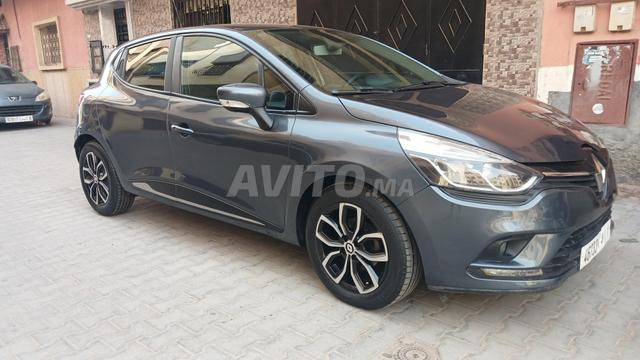 Renault Clio - 2