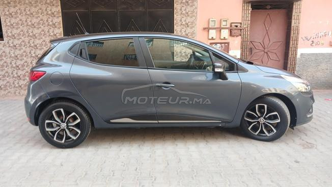 Renault clio. 