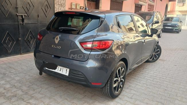 Renault clio. 