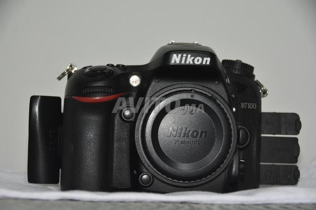 كاميرا نيكون D7100