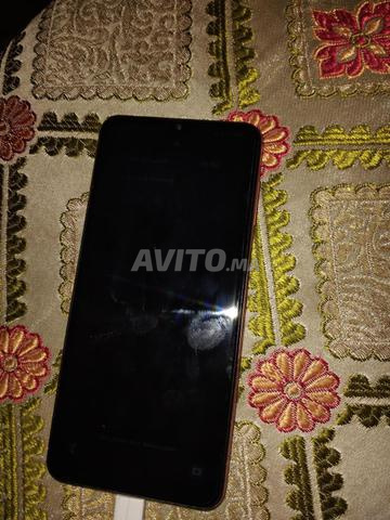 هاتف نظيف وجميل Samsung Galaxy A04s - 2