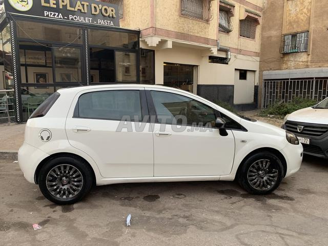 فيات بونتو 2015 - 2