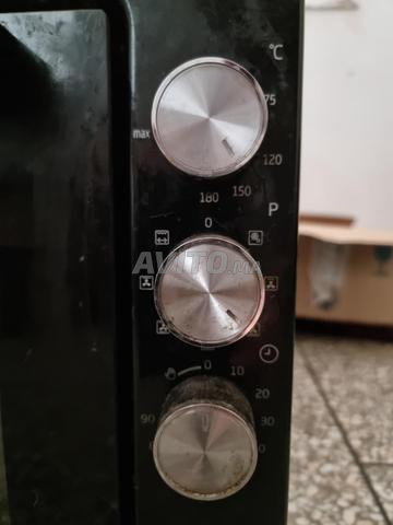Four électrique chaleur brassée-grill Beko - 2