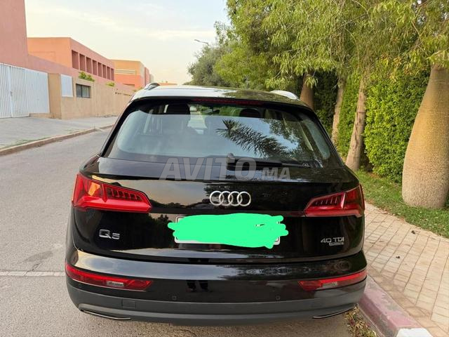 Audi Q5 première main presque neuve