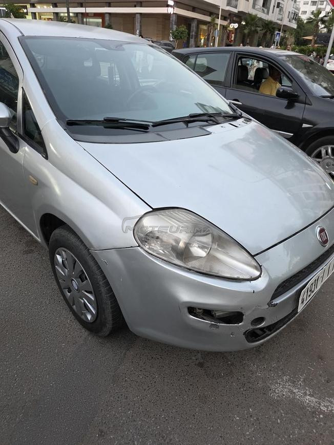 Fiat Punto Diesel Manuelle 2015 à Salé