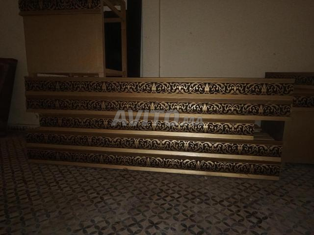 سدادر، طاولة، وزوايا