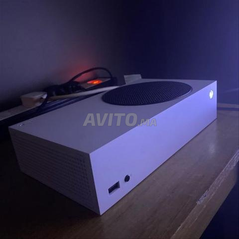 Xbox Series S مع حزمة Glided Hunter - 2