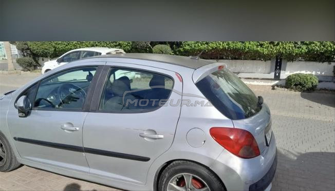 Peugeot 207 Essence Manuelle 2007 à Berrechid