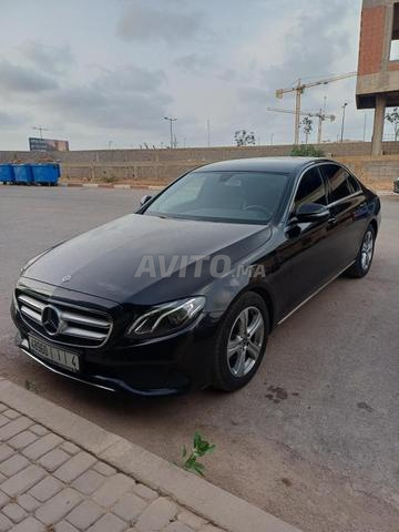 E220 نظيفة جداً، لمن يريدها مرحبا - 2