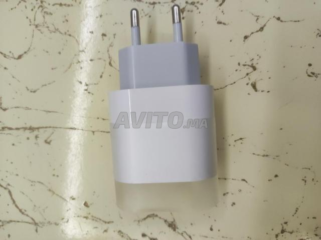 Adaptateur secteur original - 2