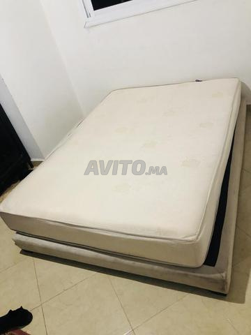 Chambre à coucher et salon à vendre