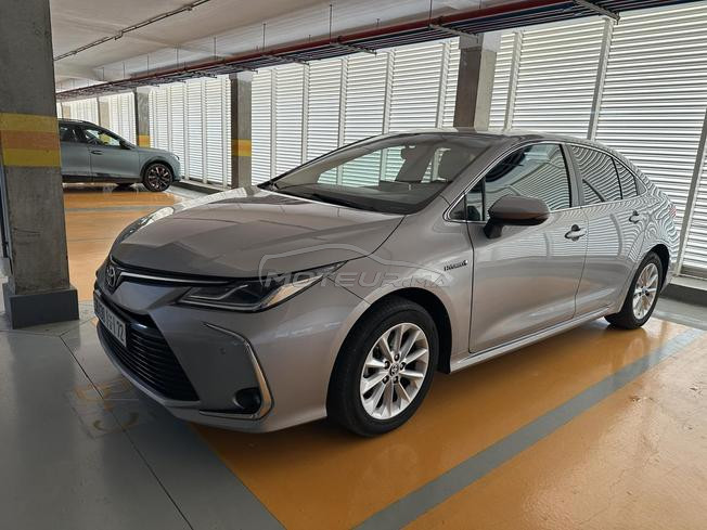 Corolla Prestige, version distinctive plus  