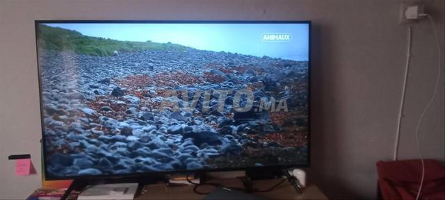 تلفزيون 4K بحالة ممتازة للبيع - 2