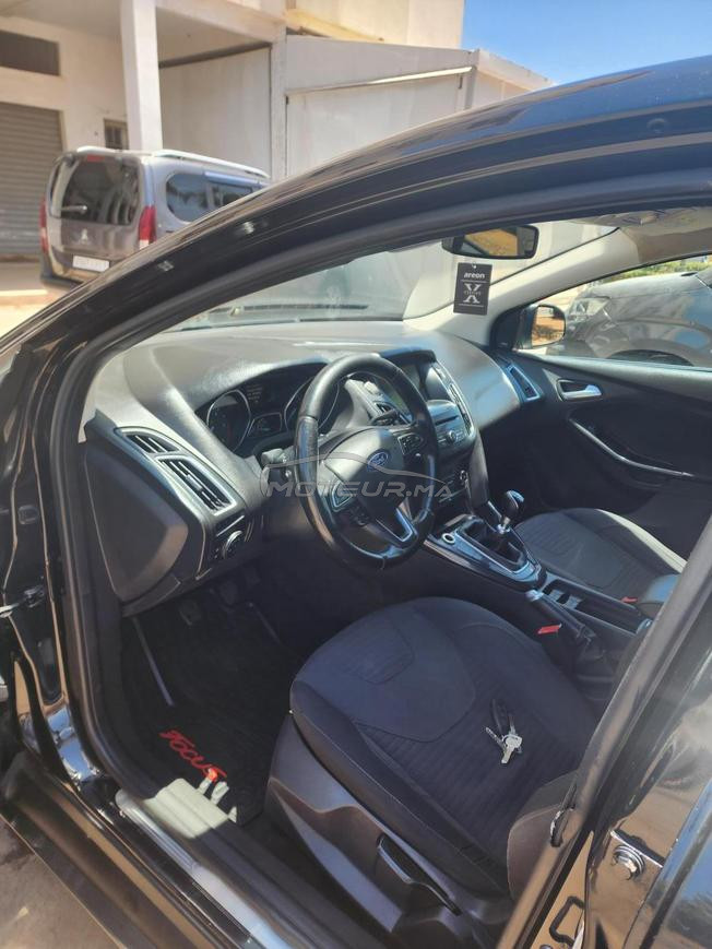 ford focus titanium 