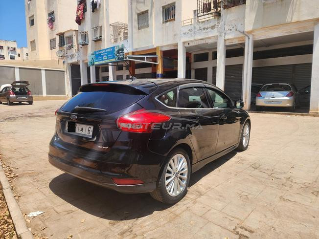 ford focus titanium 