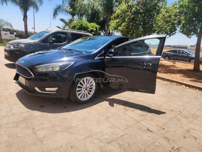 ford focus titanium 