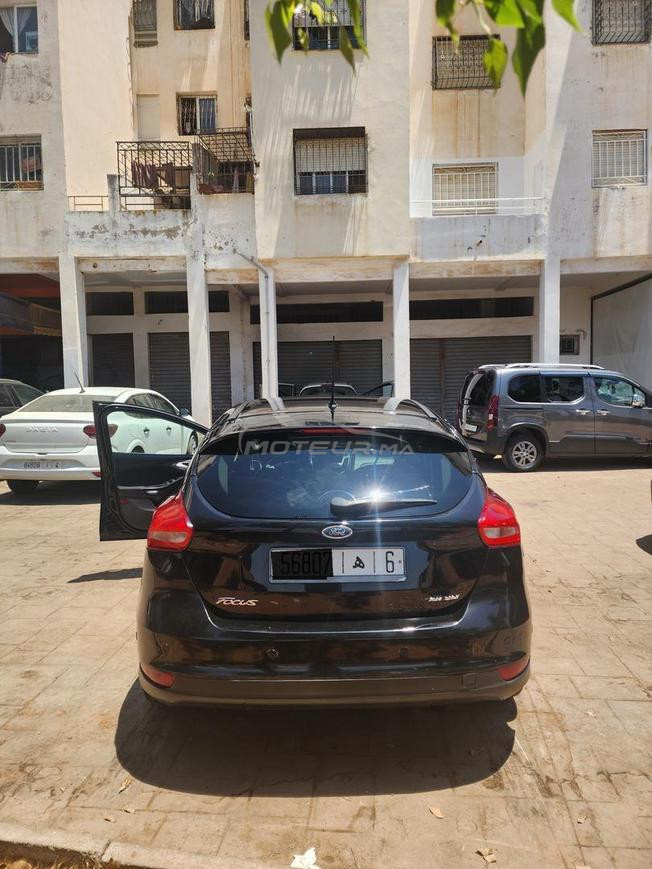 ford focus titanium 