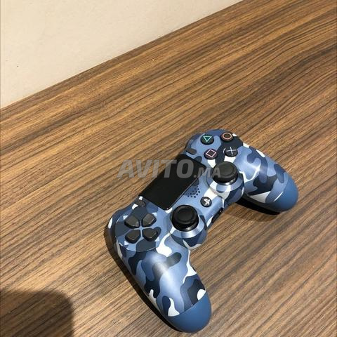 يد تحكم PS4 أمريكية - 2