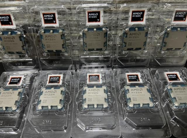AMD Ryzen 7 9800X3D (Neuf, jamais utilisé) - 2