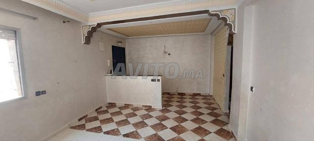 شقة فاخرة للبيع 3 غرف نوم، حمامان، 90 متر مربع، مع مصعد