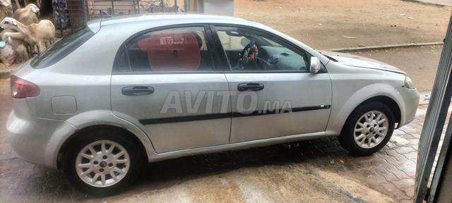 Chevrolet Optra - 2