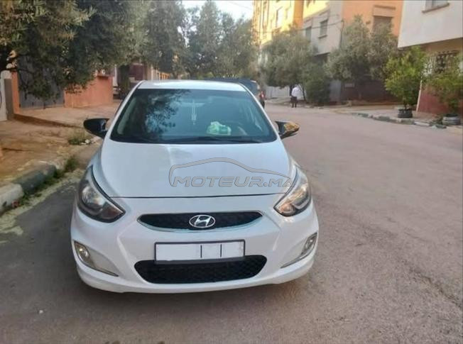 Hyundai accent très bonne état bien entretenu 