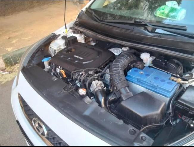 Hyundai accent très bonne état bien entretenu 