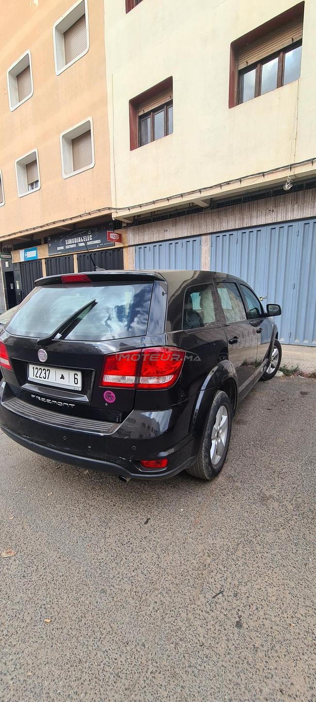 سيارات للبيع