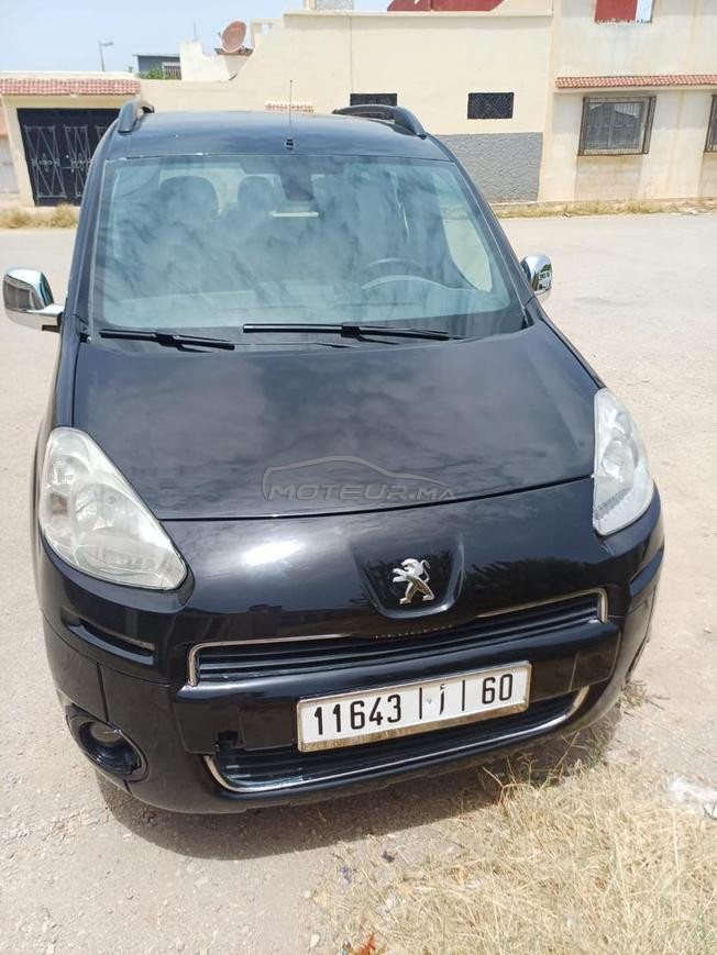 سيارة   Peugeot partner دوبل كوليس ممتازة للبيع