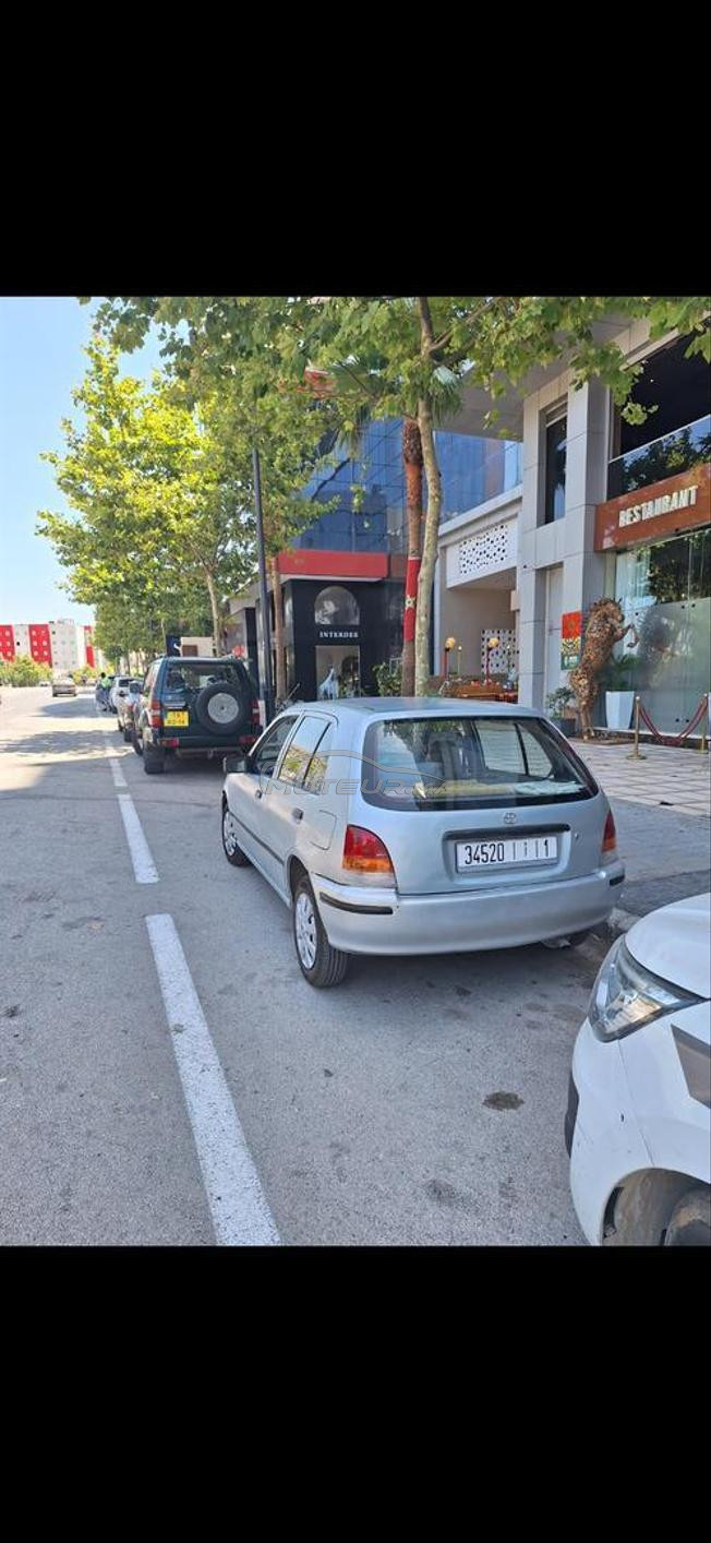 Toyota Starlet 3ème main en excellence état