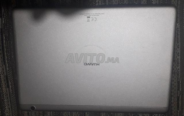 Tablette Huawei MediaPad T3 10 Version 4G/LTE - 2