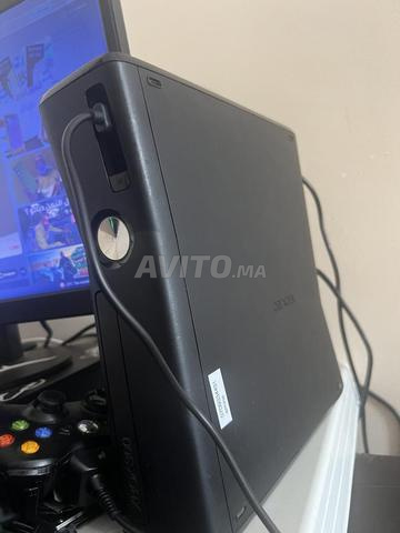 Xbox 360 avec manette - 2