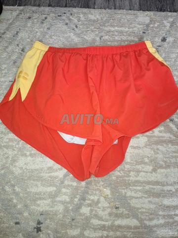 شورت ألعاب قوى نايكي صنع في الولايات المتحدة الأمريكية - 2