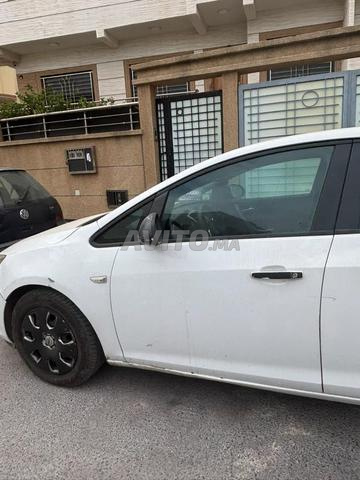 Opel Astra - 2