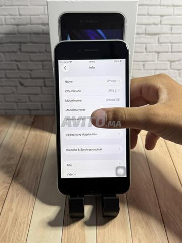 iPhone SE 2020 blanc 128GB Go avec emballage - 2