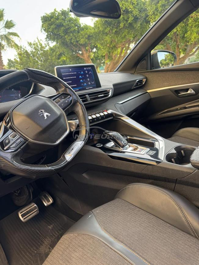 Peugeot 3008  model 2018 dédouanée de 2021