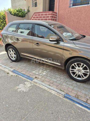Volvo XC60 Diesel Automatique 2015 à Marrakech - 2