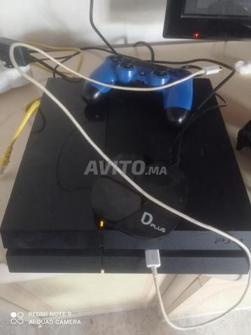 PS4 500Go une manette