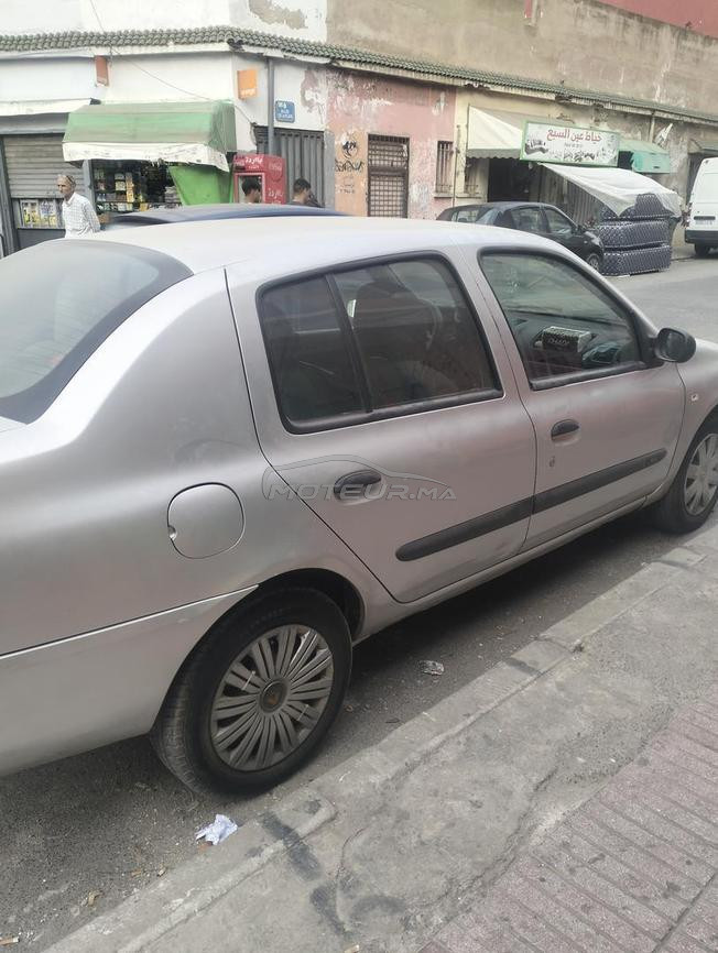 Renault Clio Essence Manuelle 2006 à Casablanca
