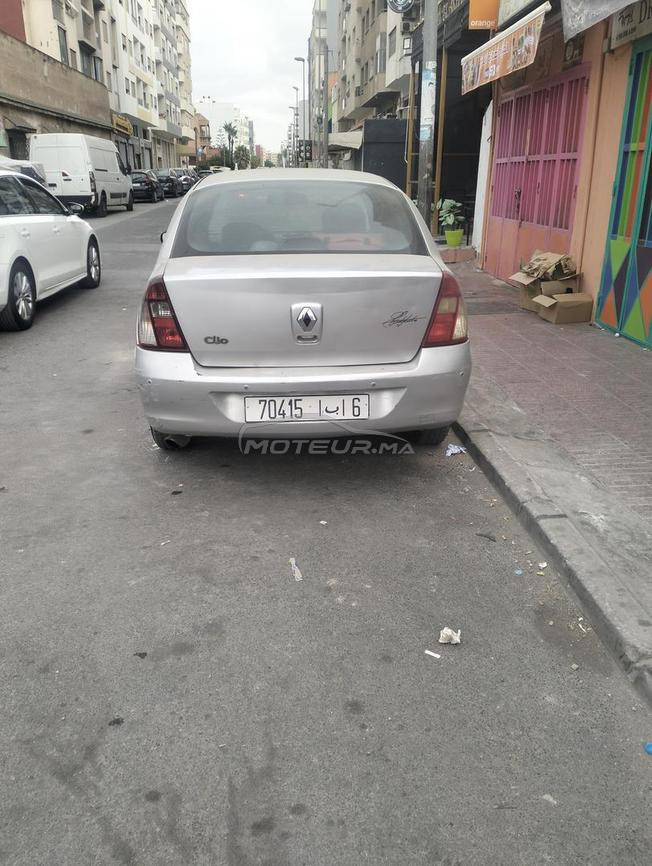 Renault Clio Essence Manuelle 2006 à Casablanca