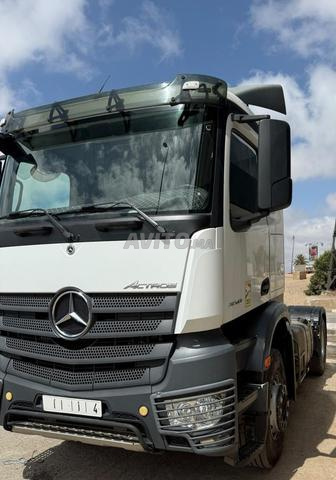 Camion Mercedes - 2