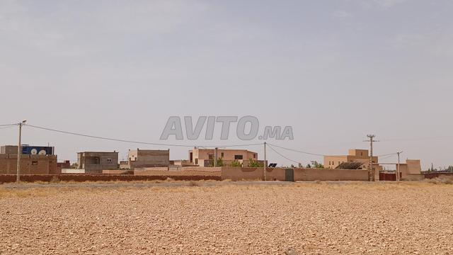 1000 mètre carré melkia zone villa sur la route