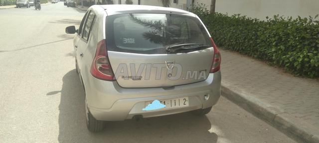 Dacia Sandero 2ème main diesel - 2